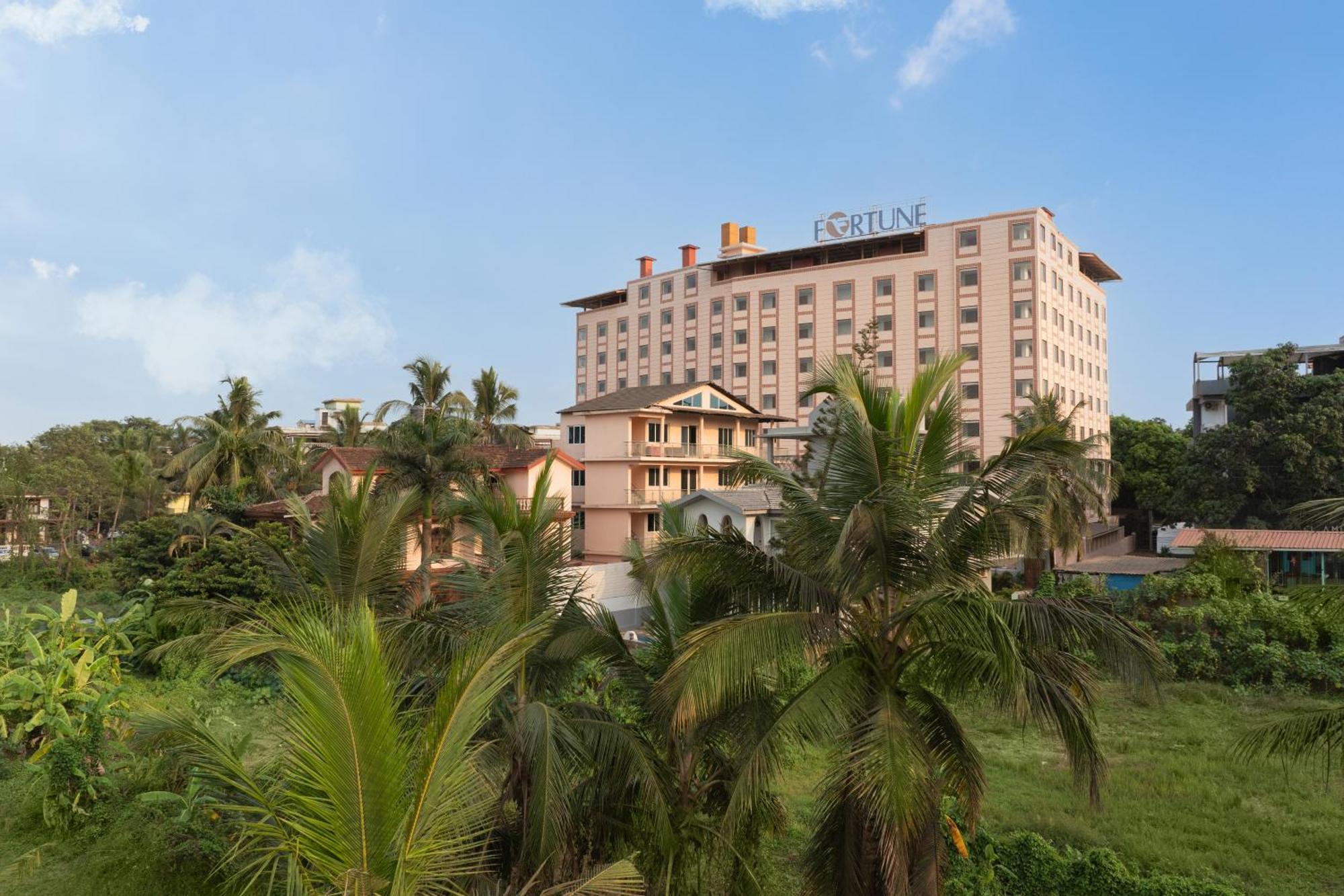 Fortune Select Candolim, Goa - Member Itc Hotels' Group ภายนอก รูปภาพ